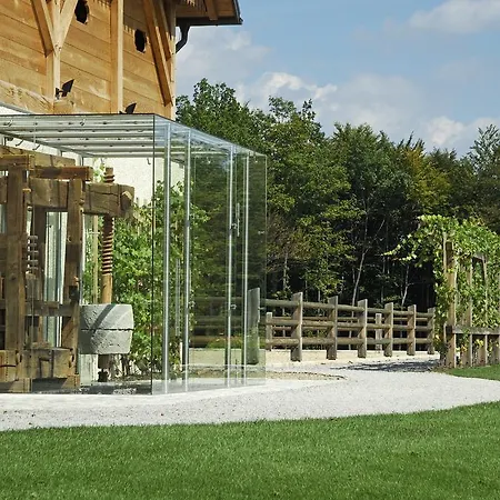 فندق Posestvo Pule Equestrian Estate