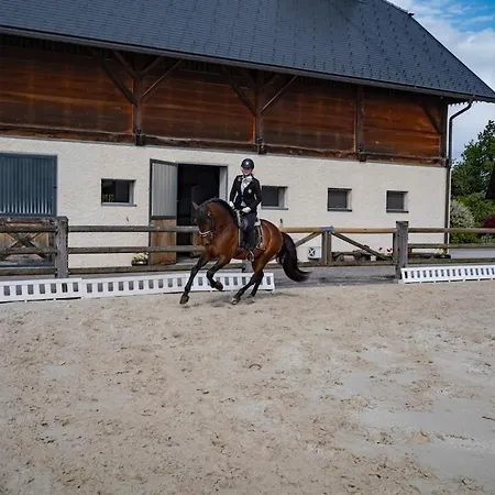 Posestvo Pule Equestrian Estate