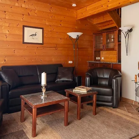 Posestvo Pule Equestrian Estate Trebelno