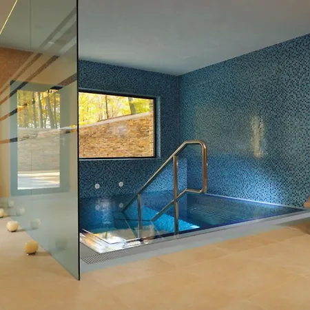 Hotell Posestvo Pule Equestrian Estate Trebelno