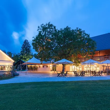 Posestvo Pule Equestrian Estate 4* Trebelno