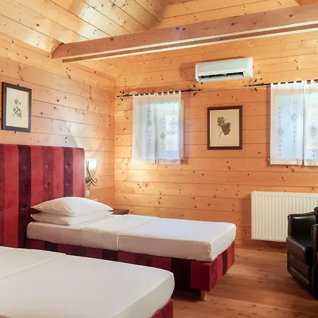 Posestvo Pule Equestrian Estate Trebelno