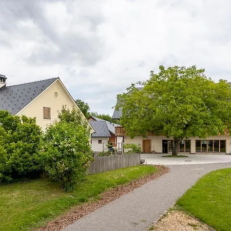 Posestvo Pule Equestrian Estate ホテル