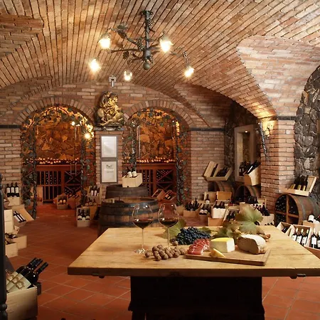 Posestvo Pule Equestrian Estate 4* Trebelno