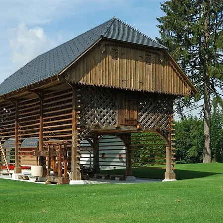 Posestvo Pule - Pule Estate Hotel