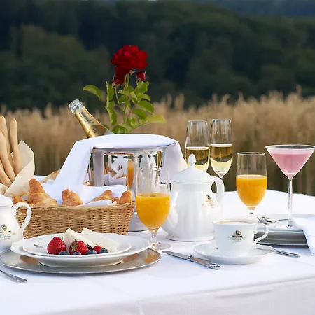 Posestvo Pule - Pule Estate Hotel Trebelno