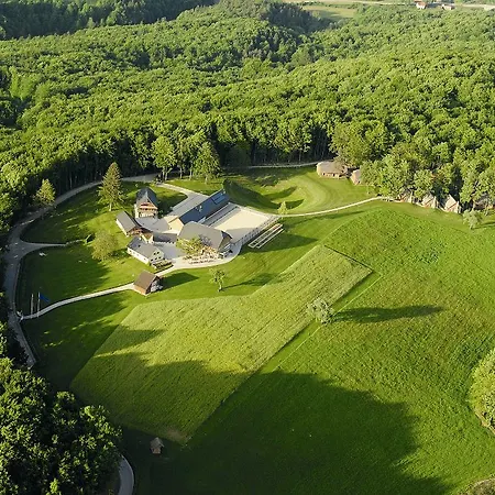 Posestvo Pule - Pule Estate Hotel 4*