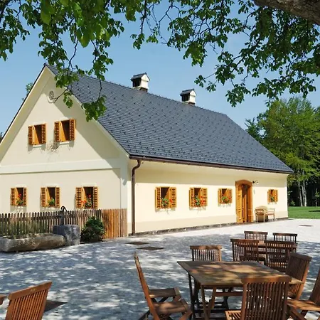 Posestvo Pule Equestrian Estate