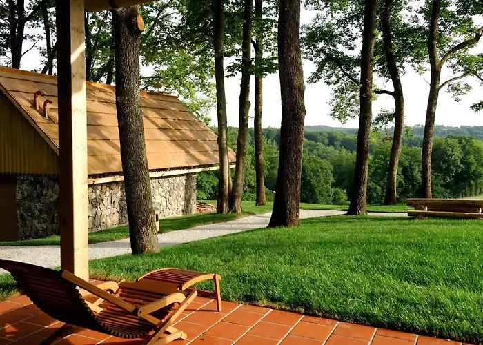 Hotel Posestvo Pule Equestrian Estate