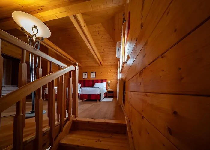 Posestvo Pule Equestrian Estate Trebelno