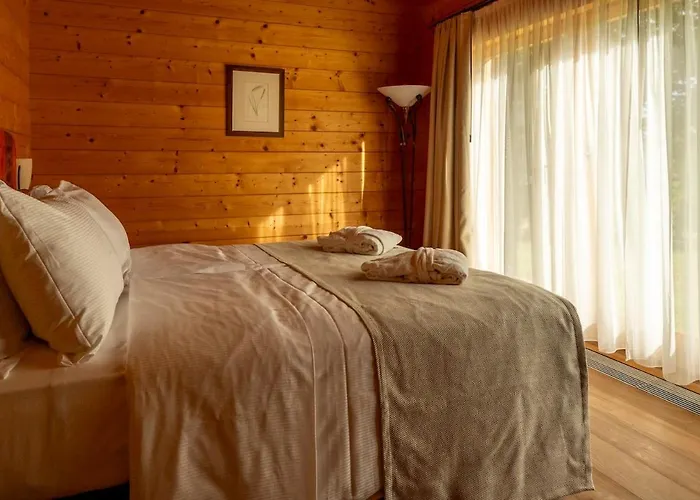 Hotel Posestvo Pule Equestrian Estate Trebelno