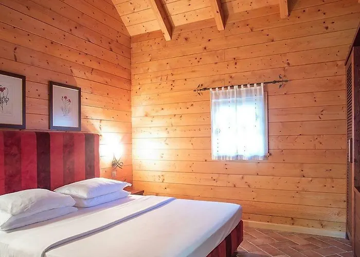 Posestvo Pule Equestrian Estate Trebelno